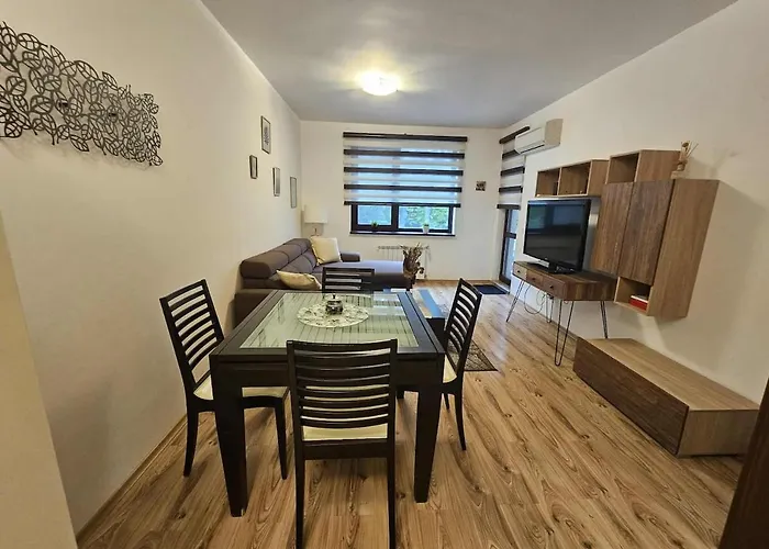 Charming Borovets Gardens D16 *